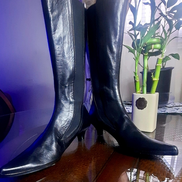 🥳 SALE #2: furla below the knee boots low heels - Picture 2 of 16